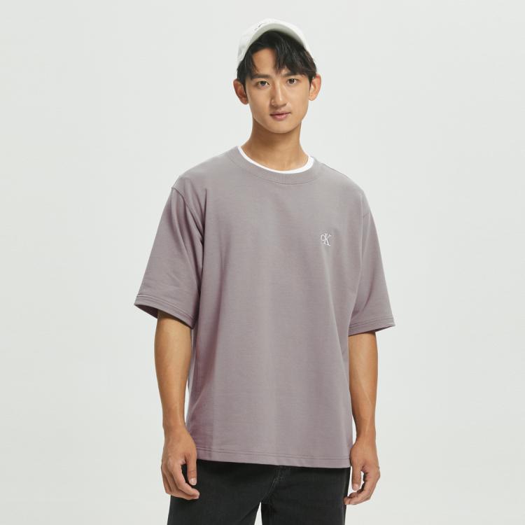 Calvin Klein Ck Jeans夏季男士时尚圆领彩纹底镂空logo透气短袖t恤j320558 In Gray