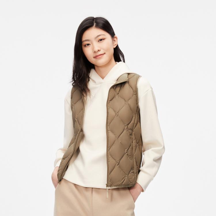 Bosideng 2023新款女式经典轻薄保暖短款立领舒适马甲羽绒服 In Brown