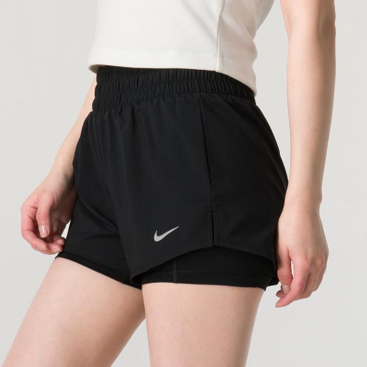 Nike 女裤时尚休闲舒适跑步健身训练运动短裤 In Black