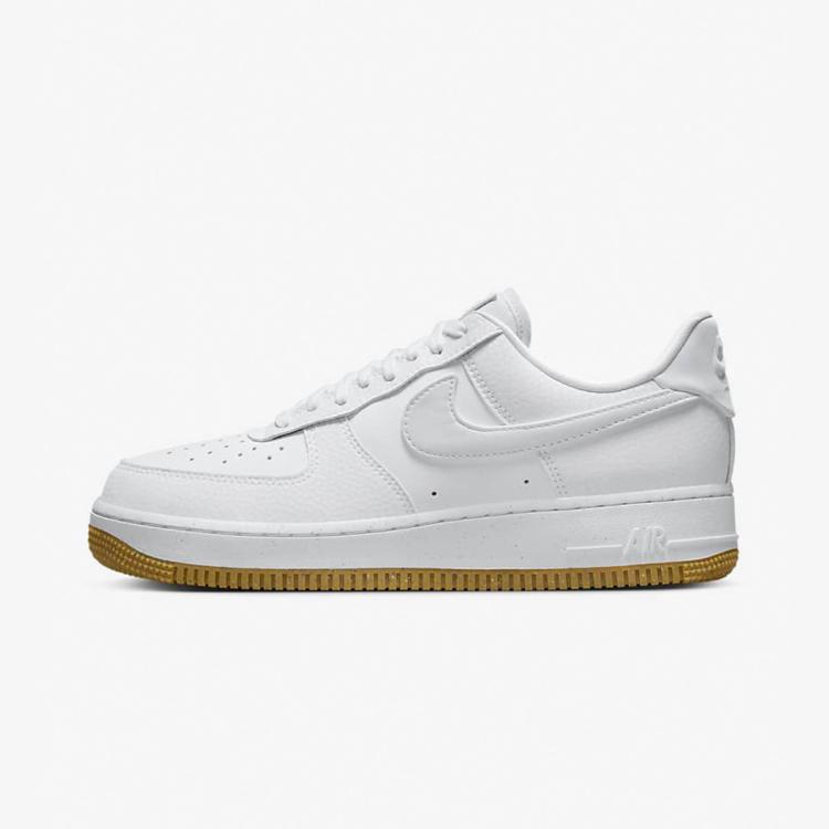 Nike 耐克女鞋夏季百搭时尚air Force 1 女士运动休闲鞋 In White