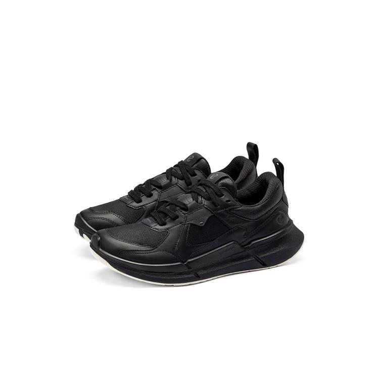 Ecco 【入会领1500-100】轻盈防水运动鞋健步鞋biom健步2.2女鞋830813 In Black