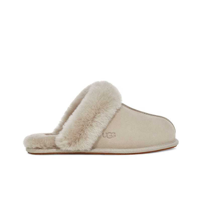 UGG ������Ůͬ������ʱ�����ƽ�״�ɫëЬ���ͷ��Ь1106872 314Ԫ