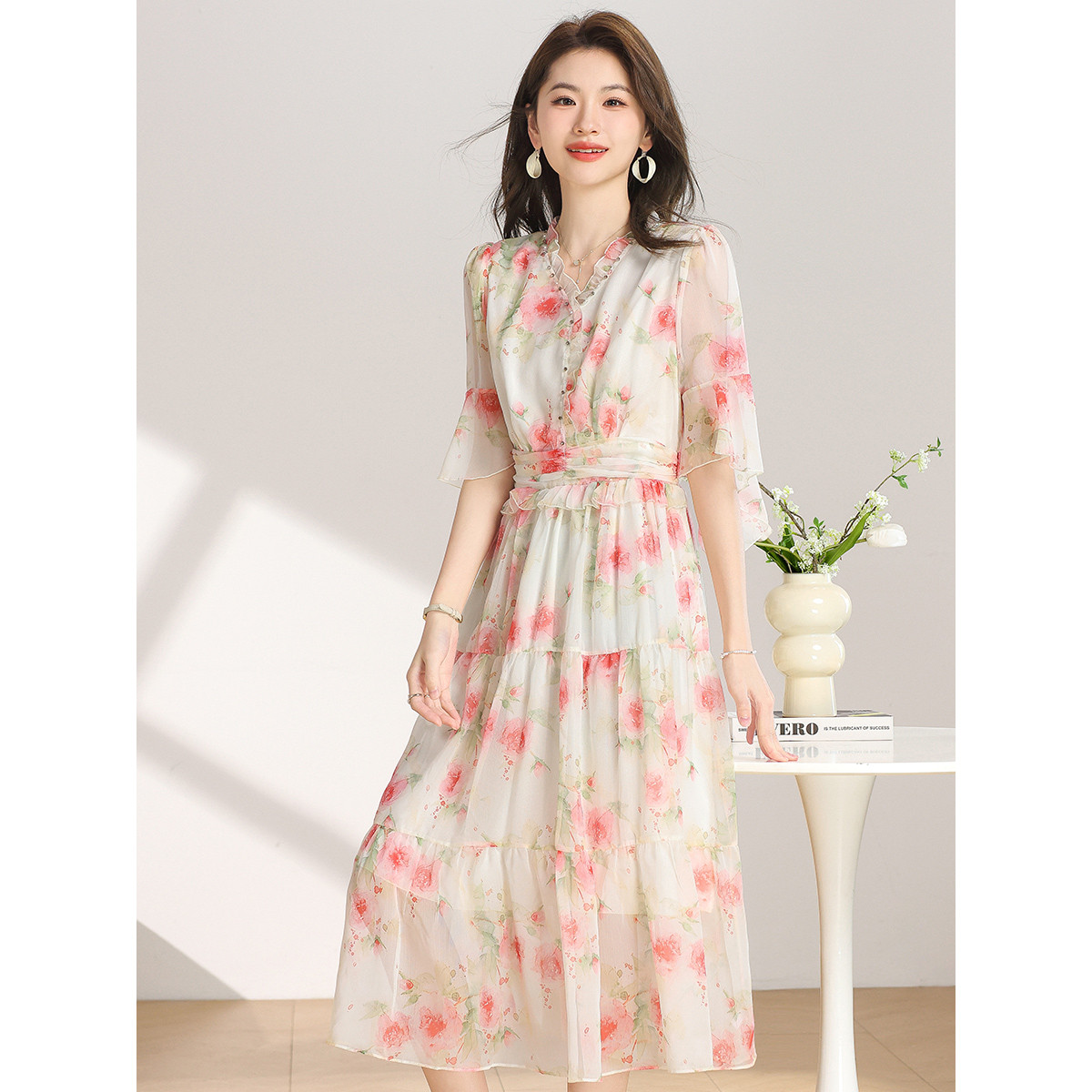 Ө ع顿2025ĿľӡȼȹŮAȹ