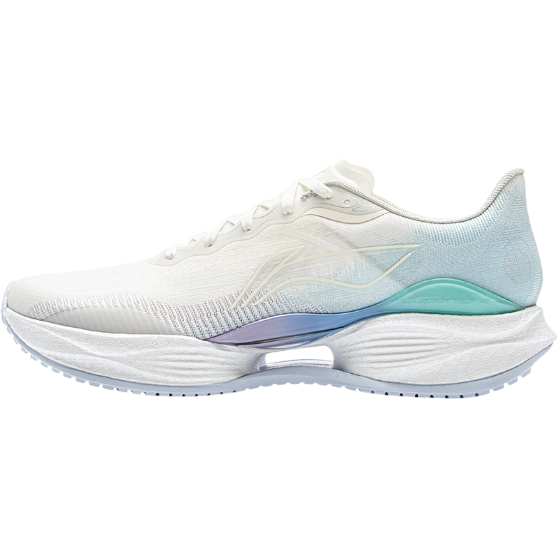 ���� ����22 �ܲ�Ь�п� רҵ����ص� ͸��ѵ��Ь 241Ԫ