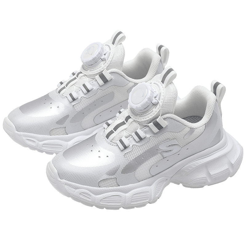 SNOOPY Լ᡿дͯ¿ĥת۶ͯ˶ЬŮͯЬ