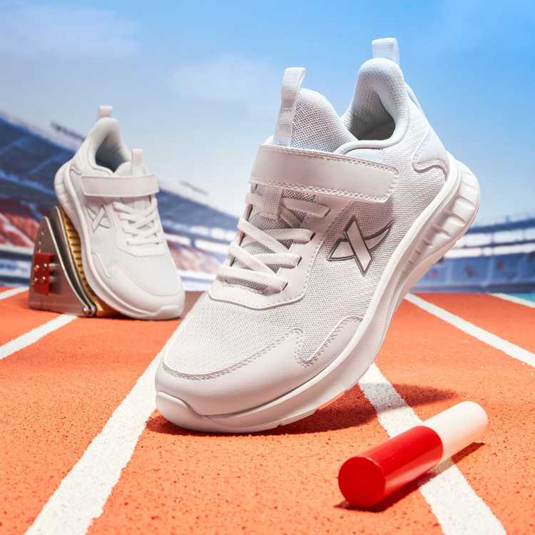 �ز� С���� ���д�ͯ �����˶���Ь ħ�������� ���＾�¿� 80Ԫ