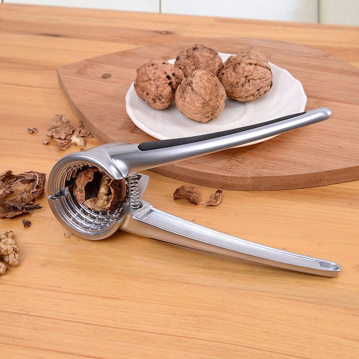 高端锌合金核桃夹子剥核夹山核桃剥壳器工具家用开坚果的神器榛子夹