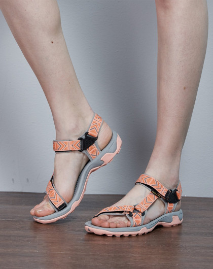 轻质防滑 女式沙滩鞋