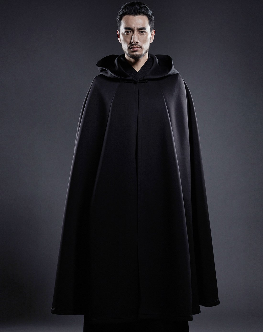 【唯品会】 意树【星球大战授权款】意树男士中国风斗篷风衣a6d20ba1