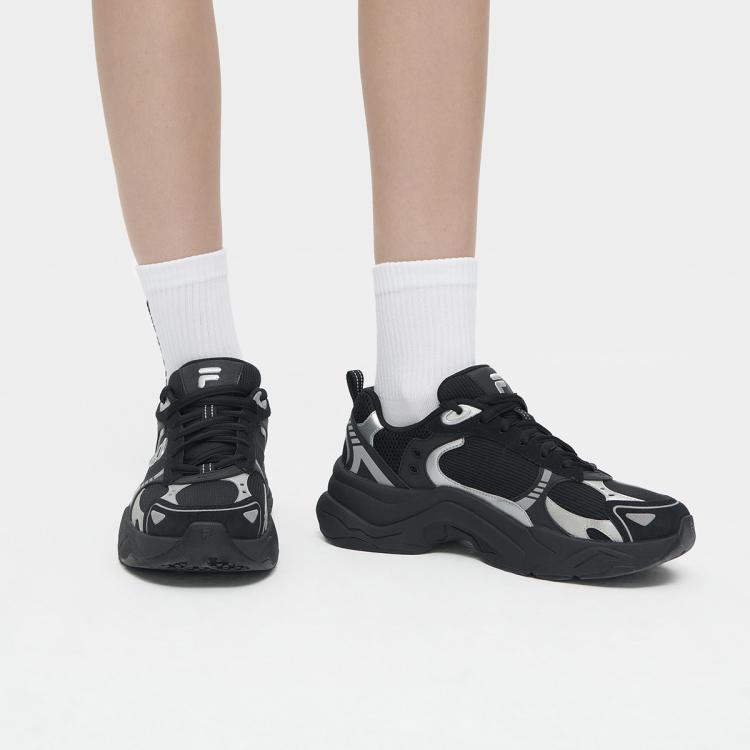 Fila 【unique】女鞋fusion系列运动休闲鞋女轻便复古潮鞋 In Black