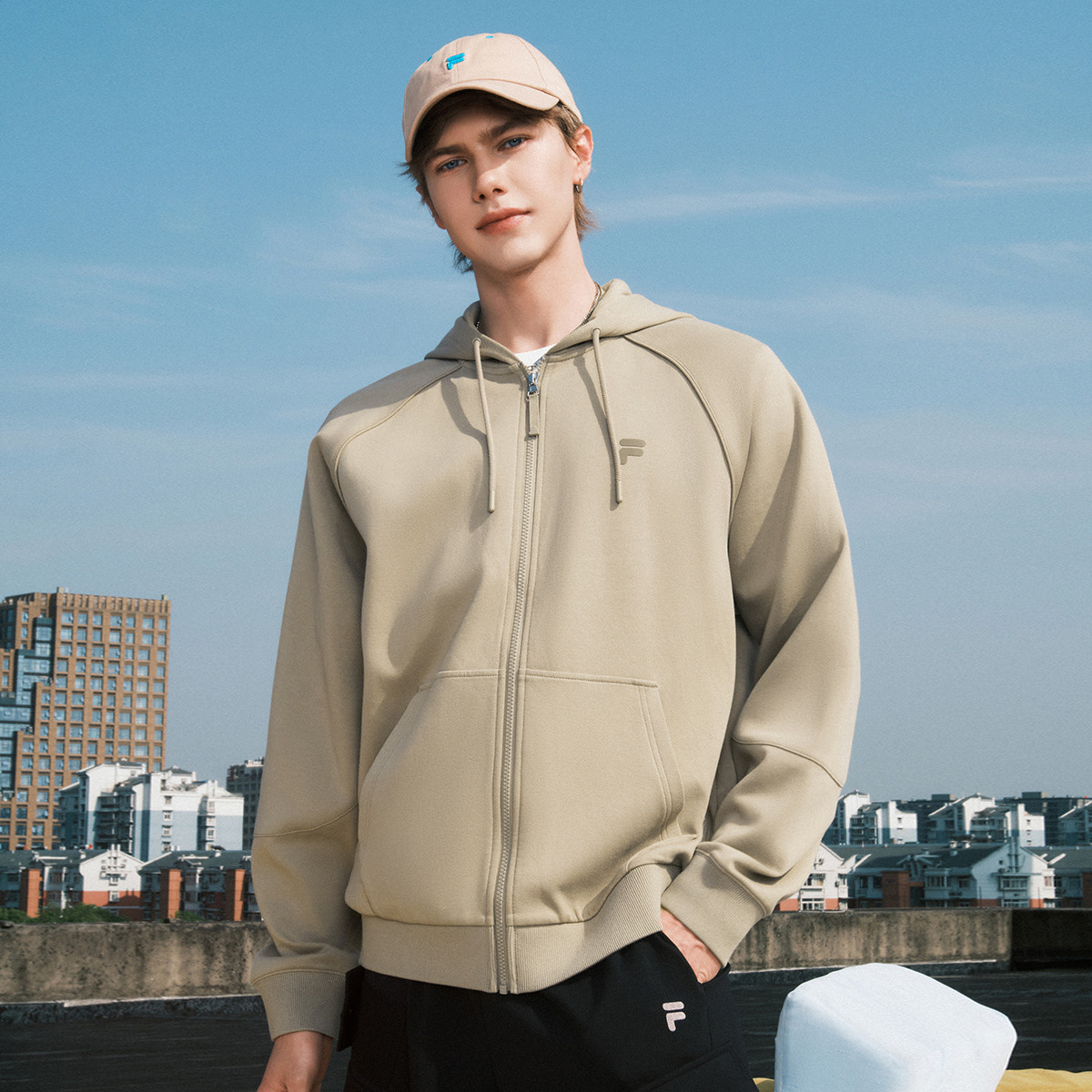 FILA ��װFUSIONϵ���˶����� ��ʿ���п�����֯��ñ�������� 501Ԫ