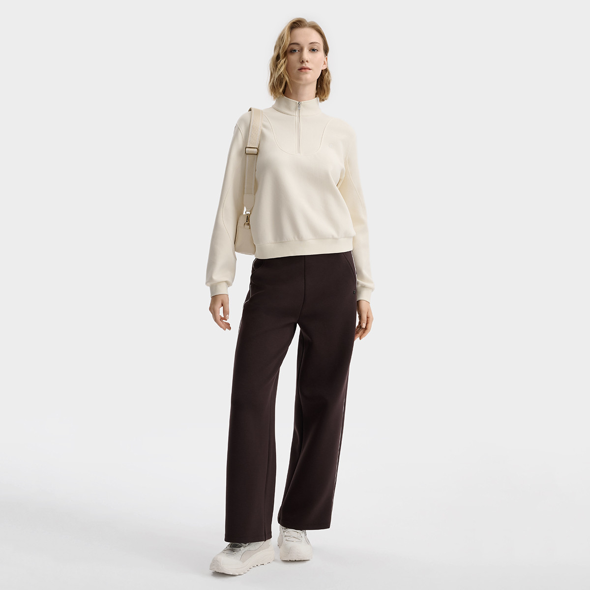 FILA 女装运动卫衣女士时尚休闲舒适简约百搭立领微弹针织长袖上衣