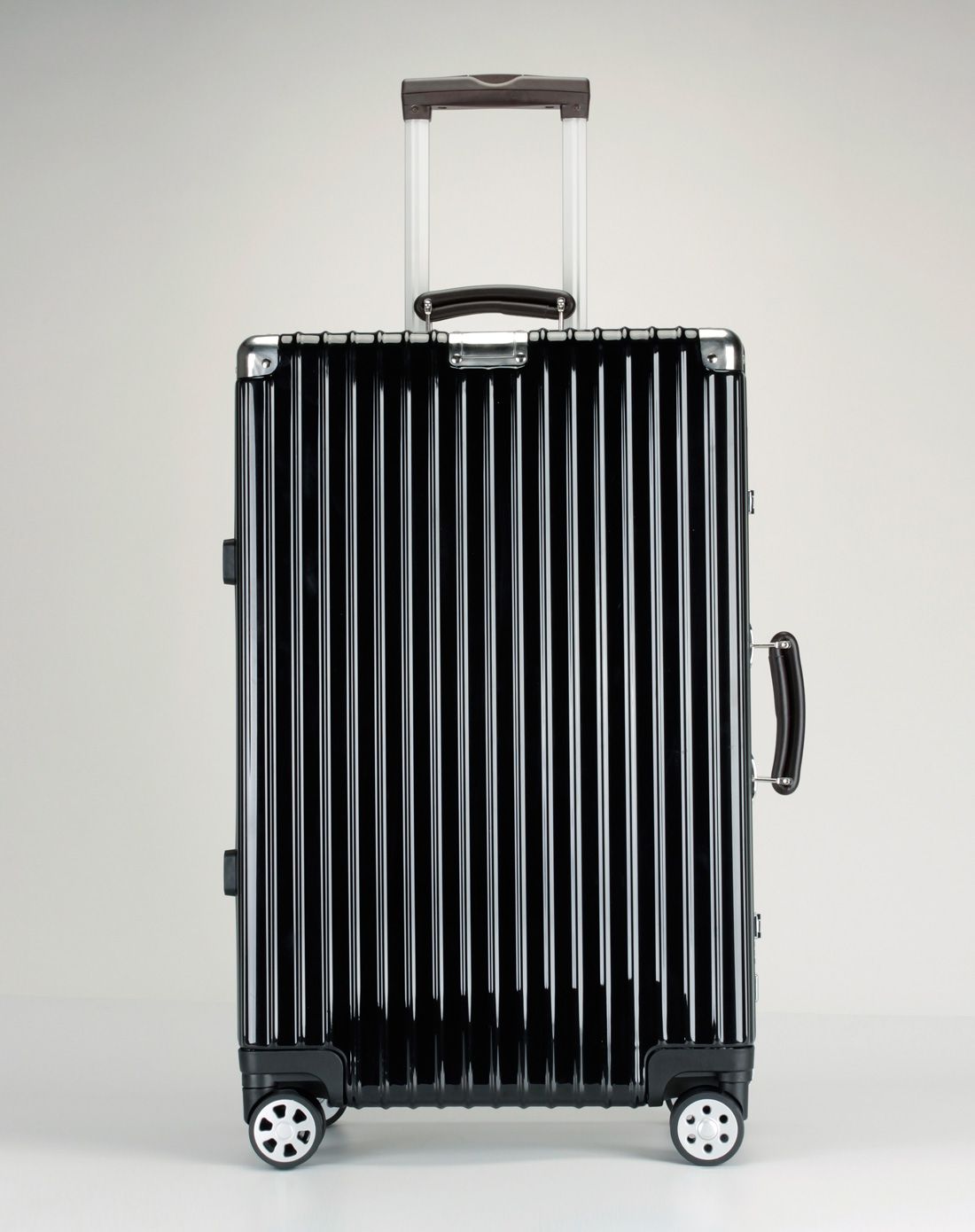 verri铝框海关锁皮把手黑色拉杆箱24寸