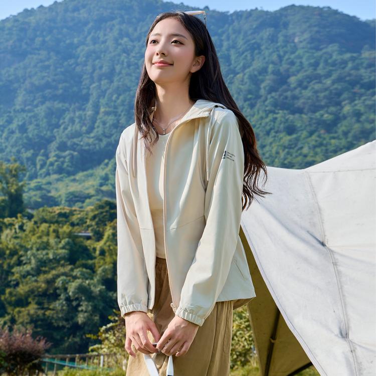 骆驼 【轻量舒适】运动外套女梭织防风衣女春秋连帽风衣户外夹克外套
