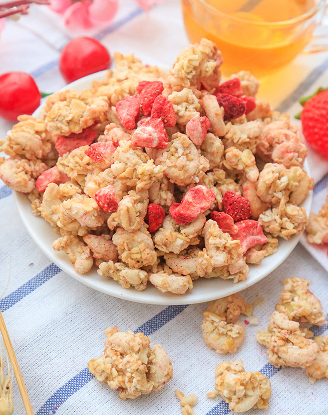 巧丹思草莓椰丝香脆麦片早餐谷物盒装500g