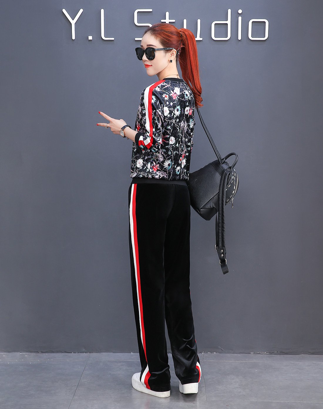 春上新7折,t-8tt-8t上新个性花卉女式套装tc8310419q百花园_唯品会