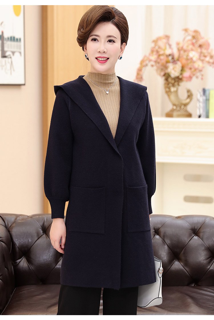 简狐中老年女装秋装大码宽松针织风衣妈妈装秋季新款外套