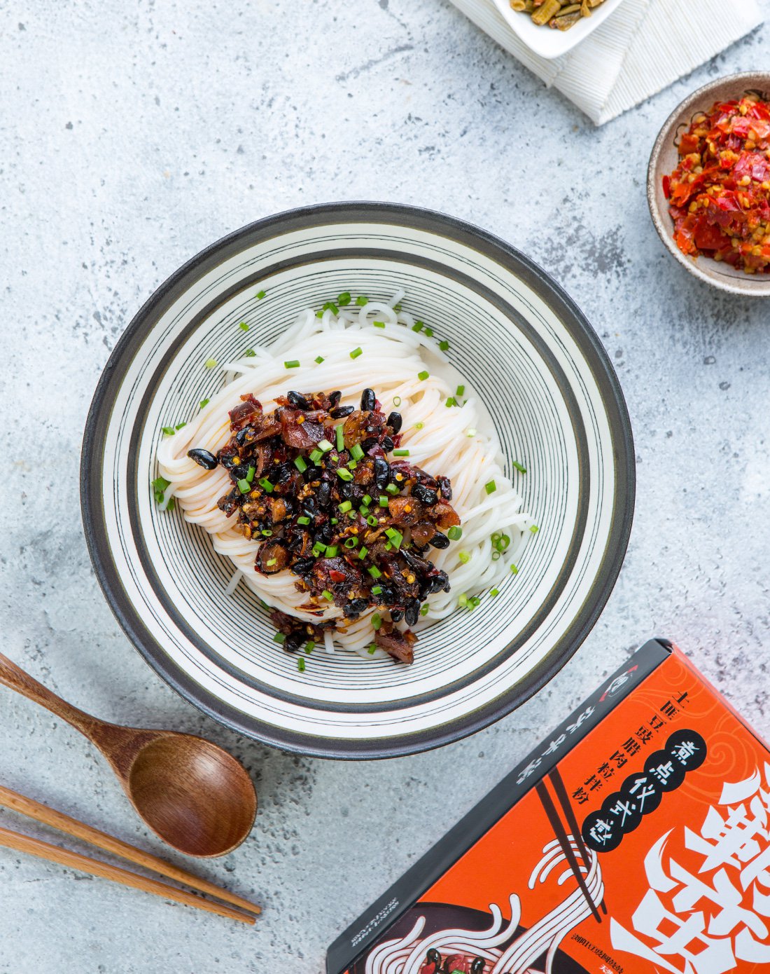 伏牛堂 霸蛮土匪豆豉腊肉粒拌粉2盒装