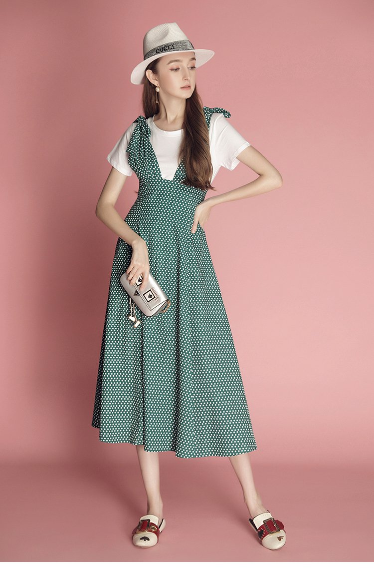 2018夏季新款时尚百搭t恤衫 抹胸系带高腰大摆波点气质连衣裙两件套