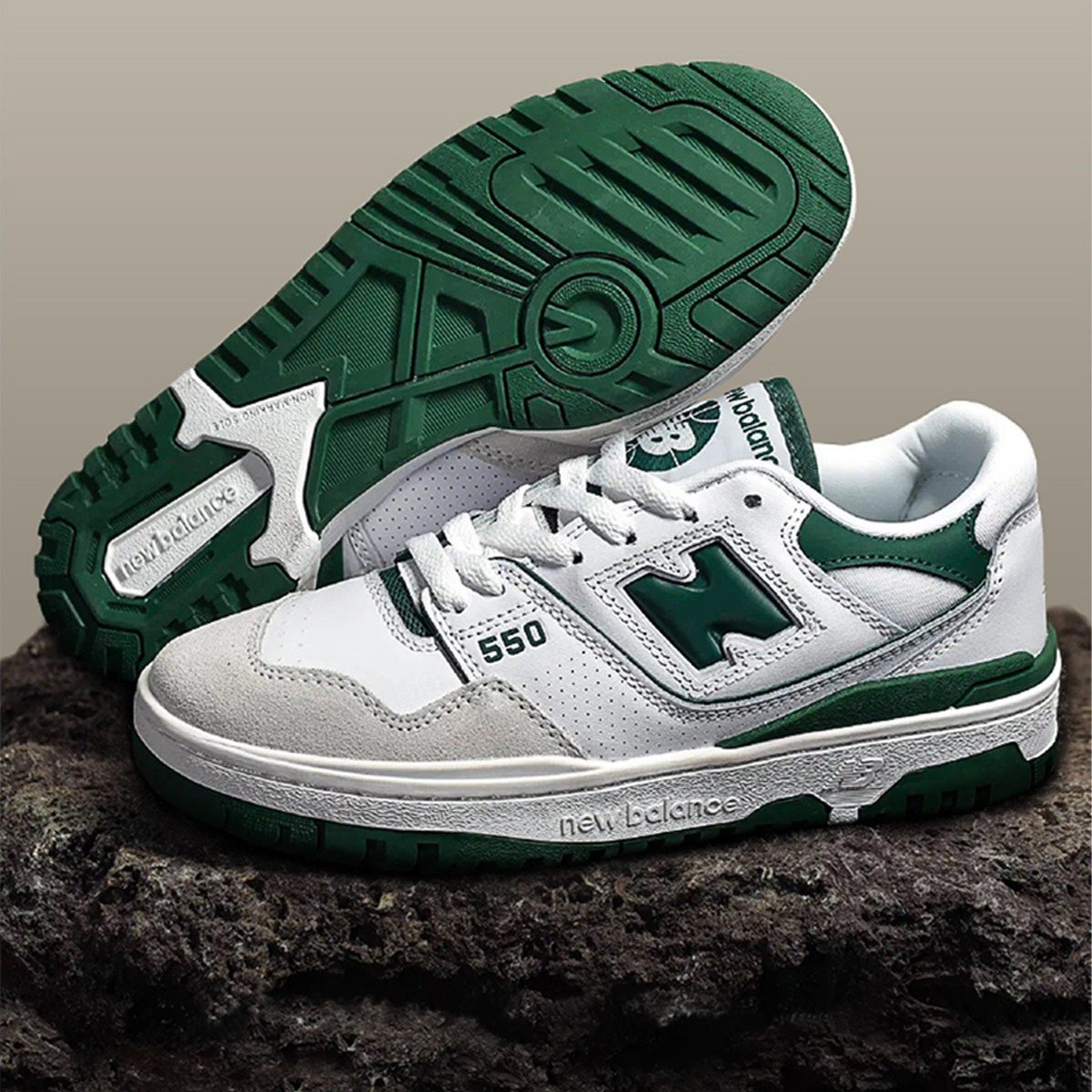 New Balance BB550WT1 ��Ů���¸��Ű�Ь ��ɫ�������п� 261Ԫ