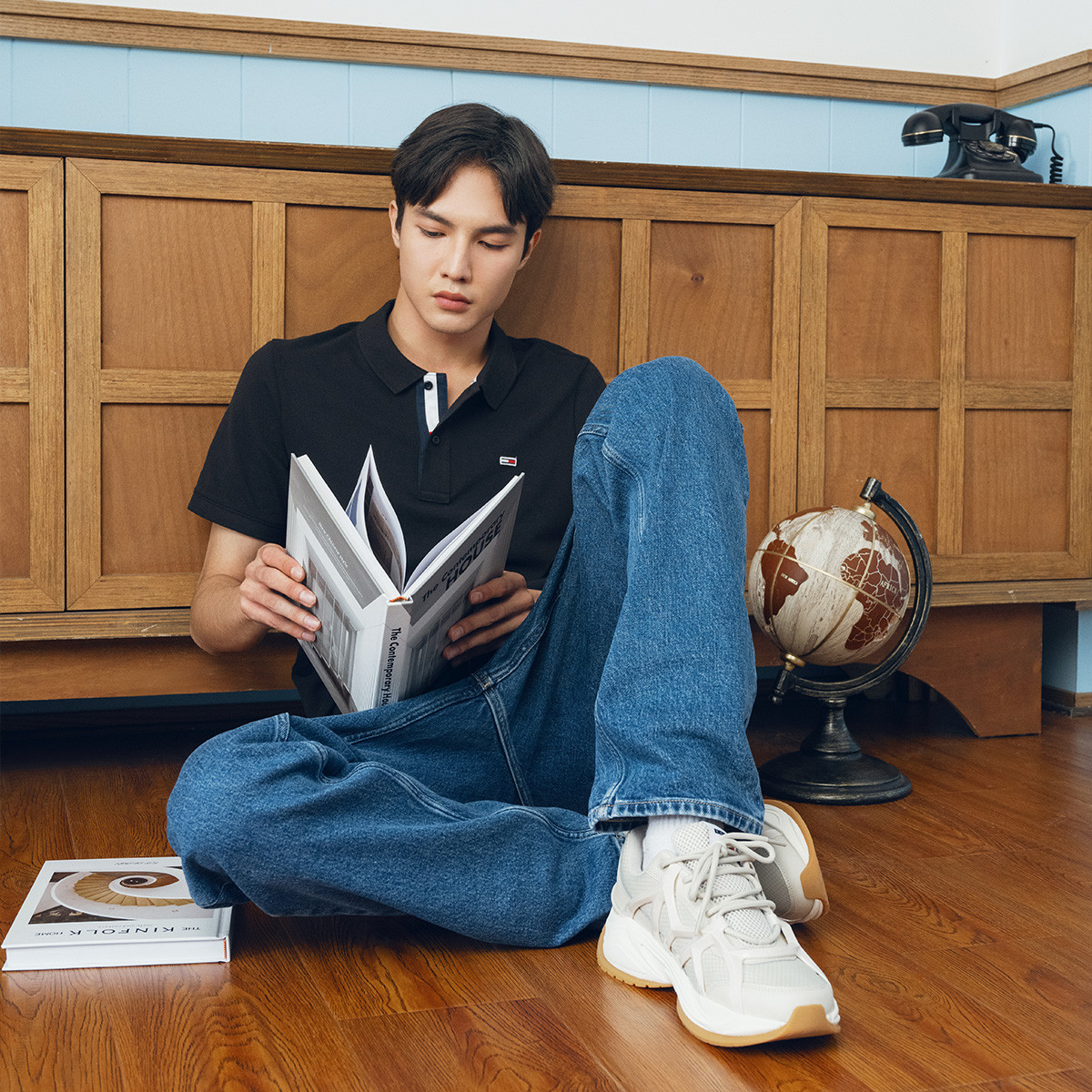 TOMMY HILFIGER Tommy Jeans25秋冬男复古经典纯色双扣领修身版短袖POLO衫