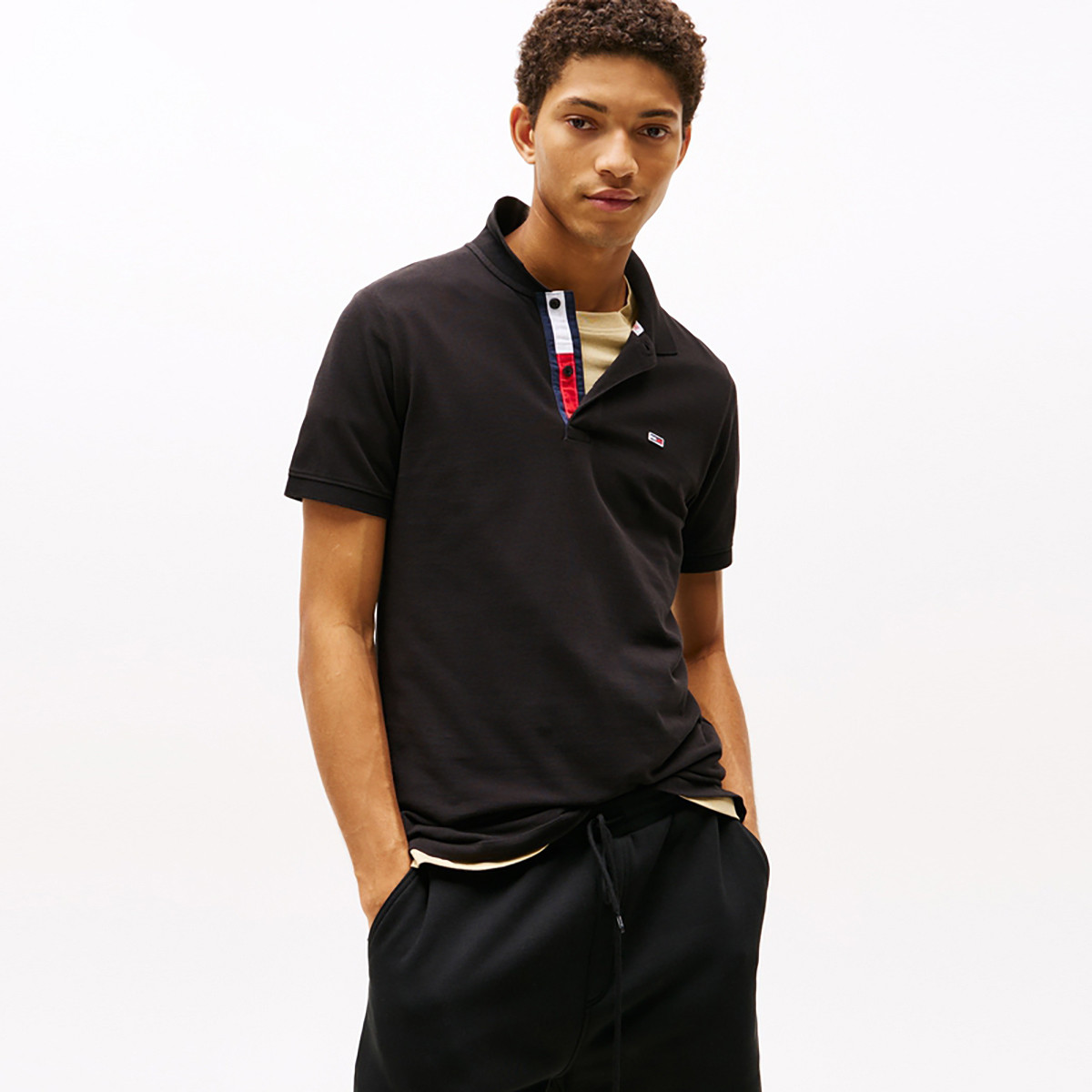 TOMMY HILFIGER Tommy Jeans25秋冬男复古经典纯色双扣领修身版短袖POLO衫