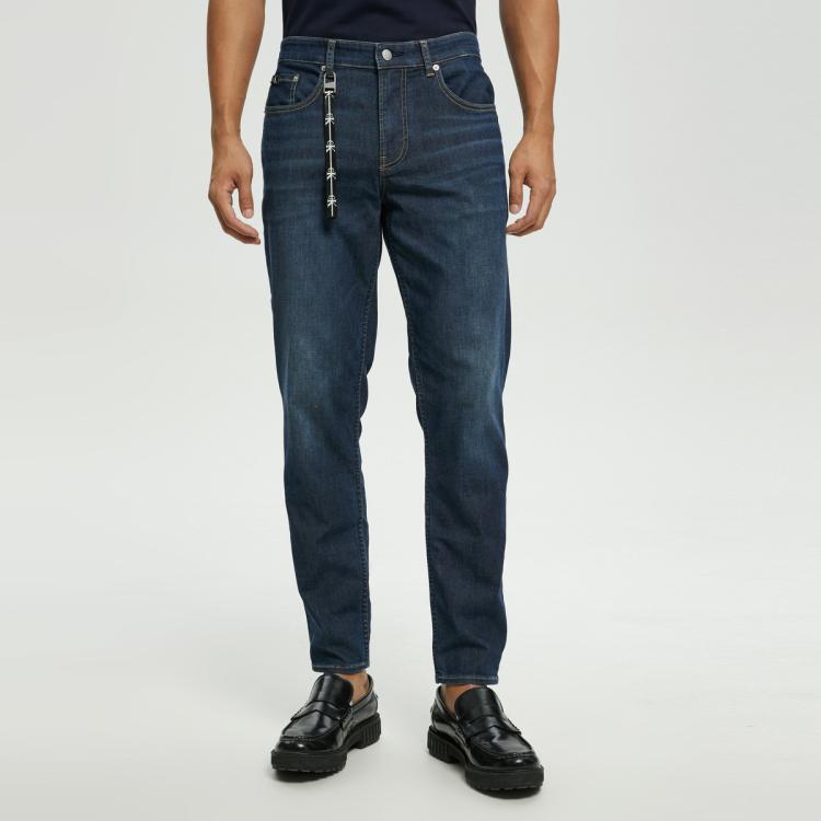 Calvin Klein Ck Jeans男士楔形潮流吊袢高弹力凉感速干锥形牛仔裤j322237 In Black