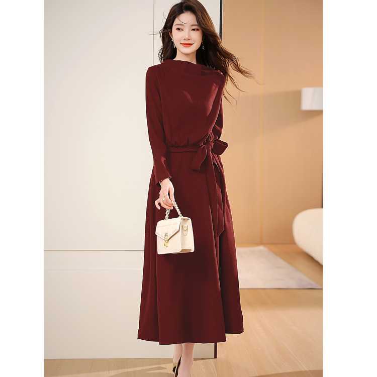 ��֮�� �߼��з�ʽ��Ƹ�����ȹŮ�紺���ʳ����������䳤ȹ300Ԫ