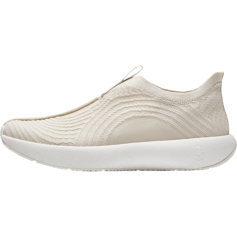 ��̤ ������Ь��һ�ŵŽ���Ь�п���Ь�������������������˶�Ь 160Ԫ