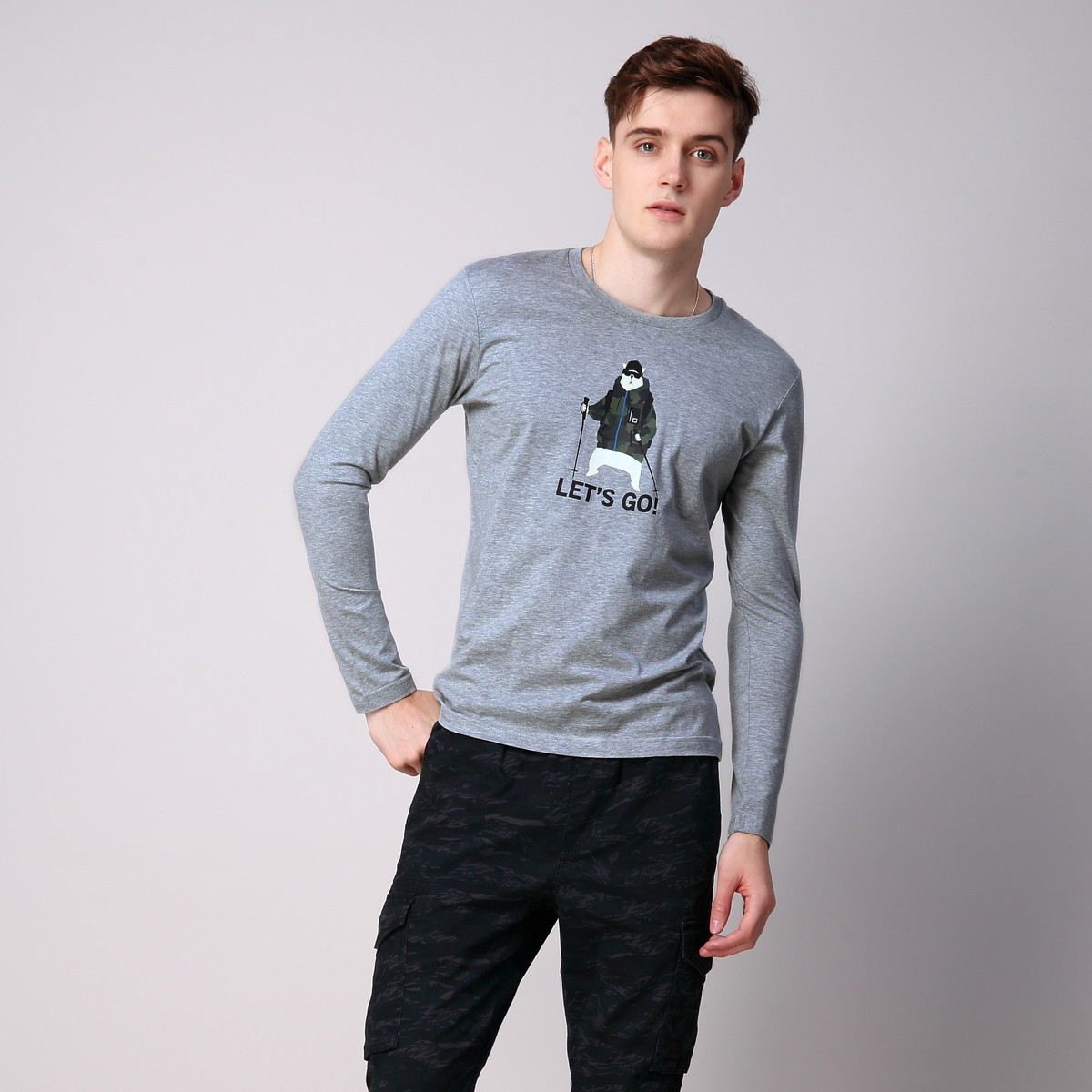 惊喜再来-堡狮龙男装专场 堡狮龙18秋季新款男装圆领休闲印花长袖t恤