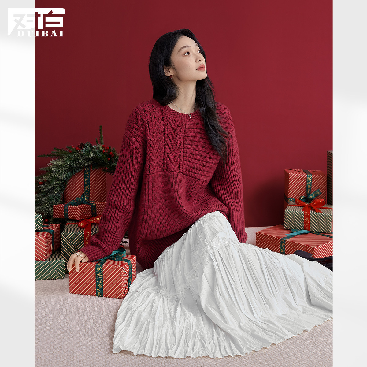 �԰� 2025��װ���ż�Լ�����ë�� �����п���Բ��Ůʽ��֯�� 136Ԫ����V��Ա�ۣ����׵���𣬼۸���ͣ�