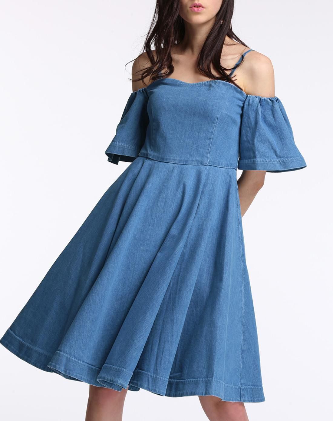 落肩牛仔短袖连衣裙蓝色