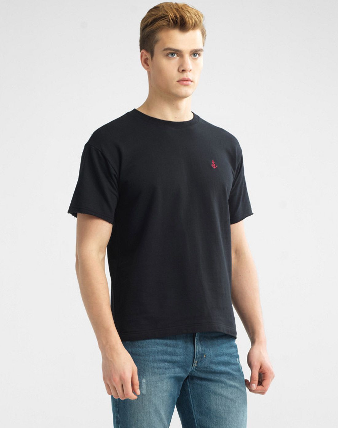 标志黑色 海军风船锚图案刺绣纯棉修身短袖t恤