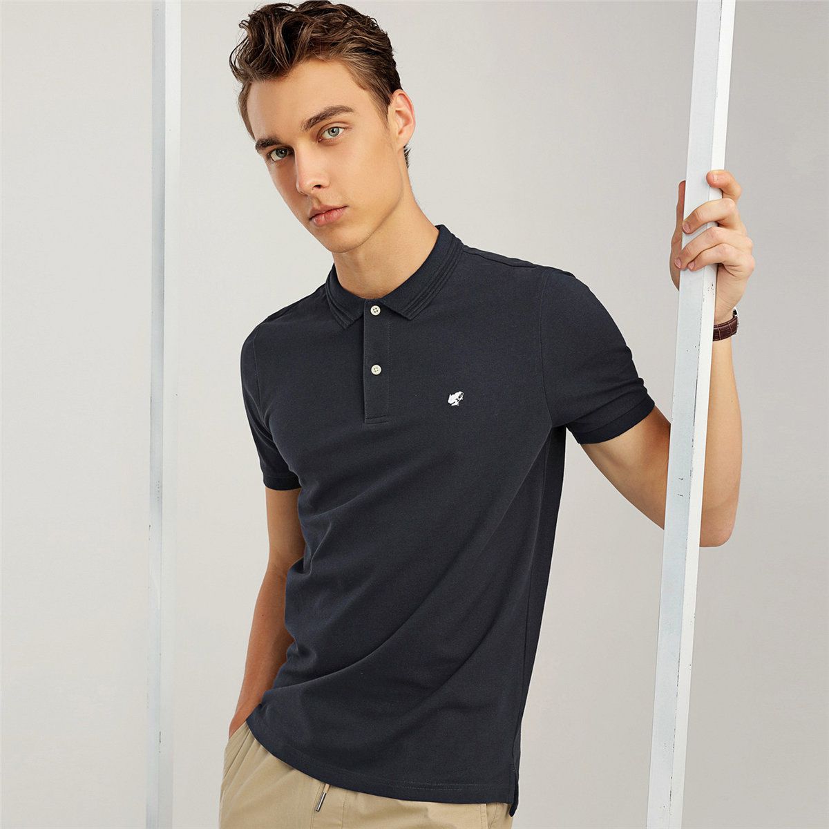 2018年新品 佐丹奴 标志海军蓝色 提花领青蛙刺绣弹力珠地布修身短袖