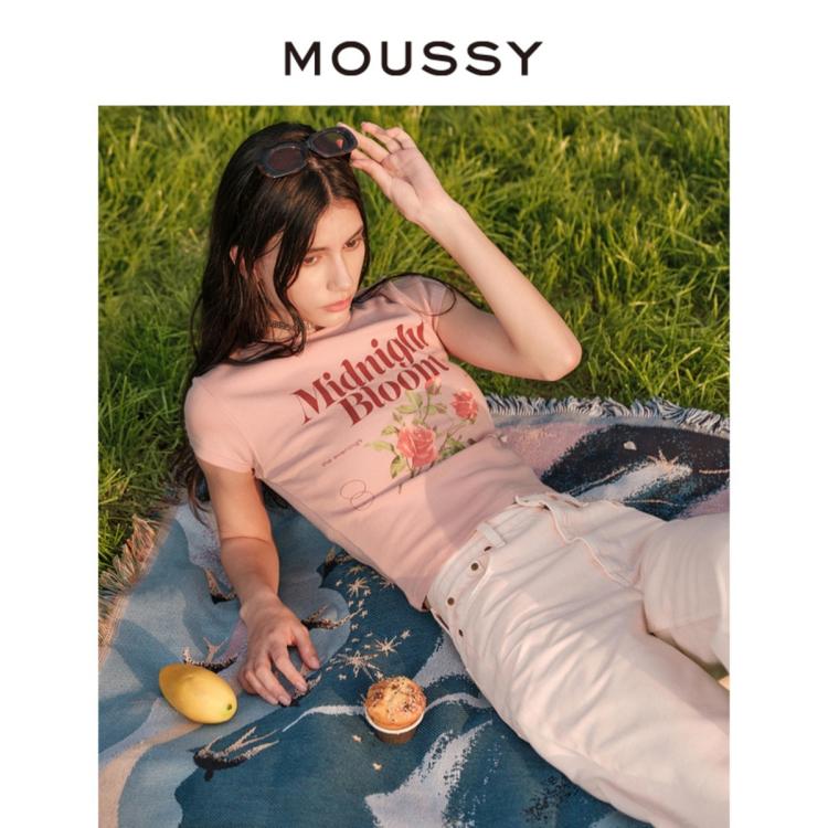 Moussy 【爆款回归】】甜美字母花卉修身t恤028gsq90-0060 In Pink