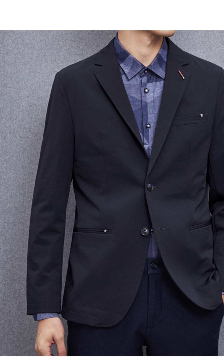 时尚休闲西服2018秋季新品平驳领款修身单西外套男