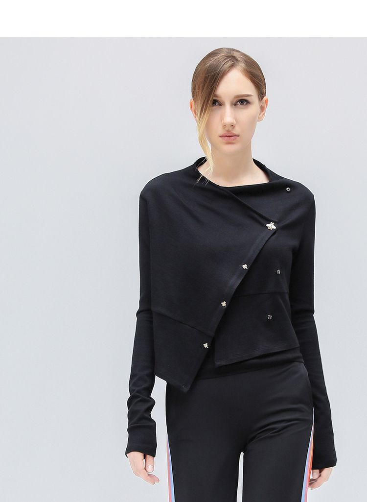 cocobella蜜蜂装饰针织衫女2018秋新款斜门襟短款开衫yn356