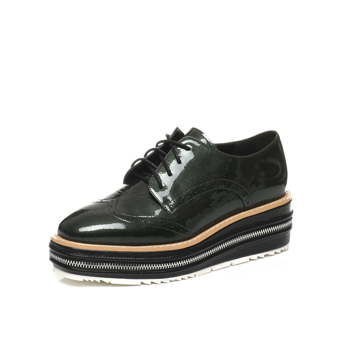 百丽松糕鞋厚底增高潮流压花漆牛皮女休闲鞋布洛克鞋