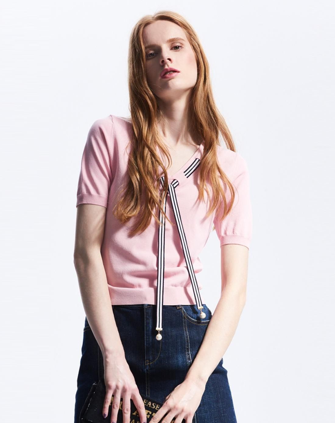 five plus女装春夏好货直降专场 five plus新款女夏装v领针织衫女短袖