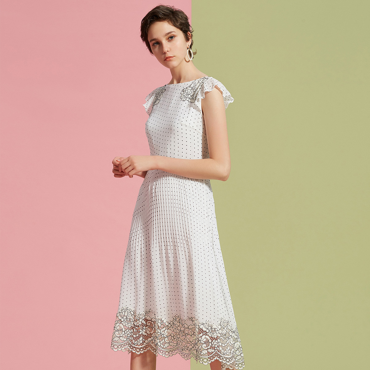 ochirly欧时力2019新款夏装波点无袖仙女裙连衣裙女1zy2080890