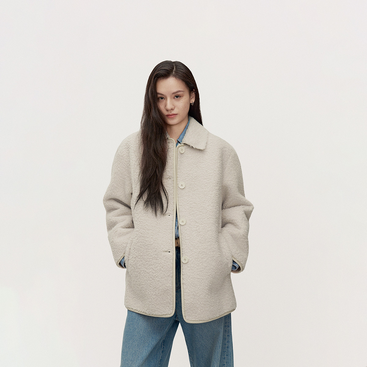 ŷʱ�� �г���ů��ëƴ��PUƤ����Ů ��װ 223Ԫ����V��Ա�ۣ����׵���𣬼۸���ͣ�