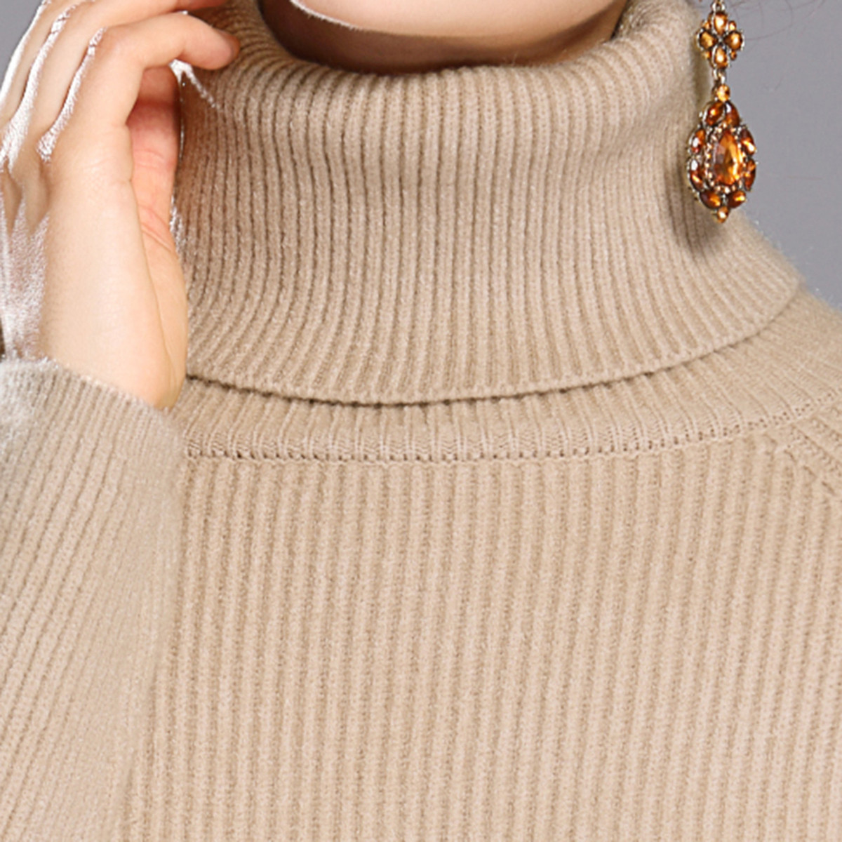 2018秋装新款简约百搭高领套头显瘦毛衣