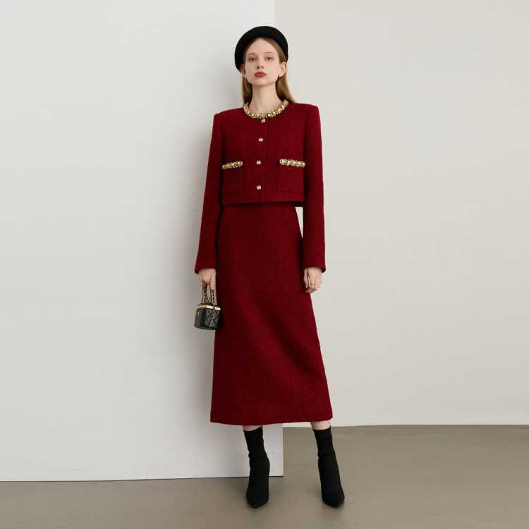 DPLAY �ڽ�С��ϵ�� 2025�＾ ��ɫС������� ����ȹ �ֿ��µ� 271Ԫ