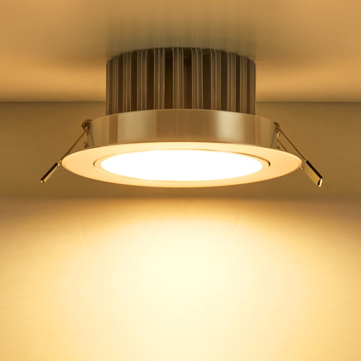 led射灯天花灯客厅吊顶筒灯卧室商用超亮节能服装店商场灯具筒灯嵌入