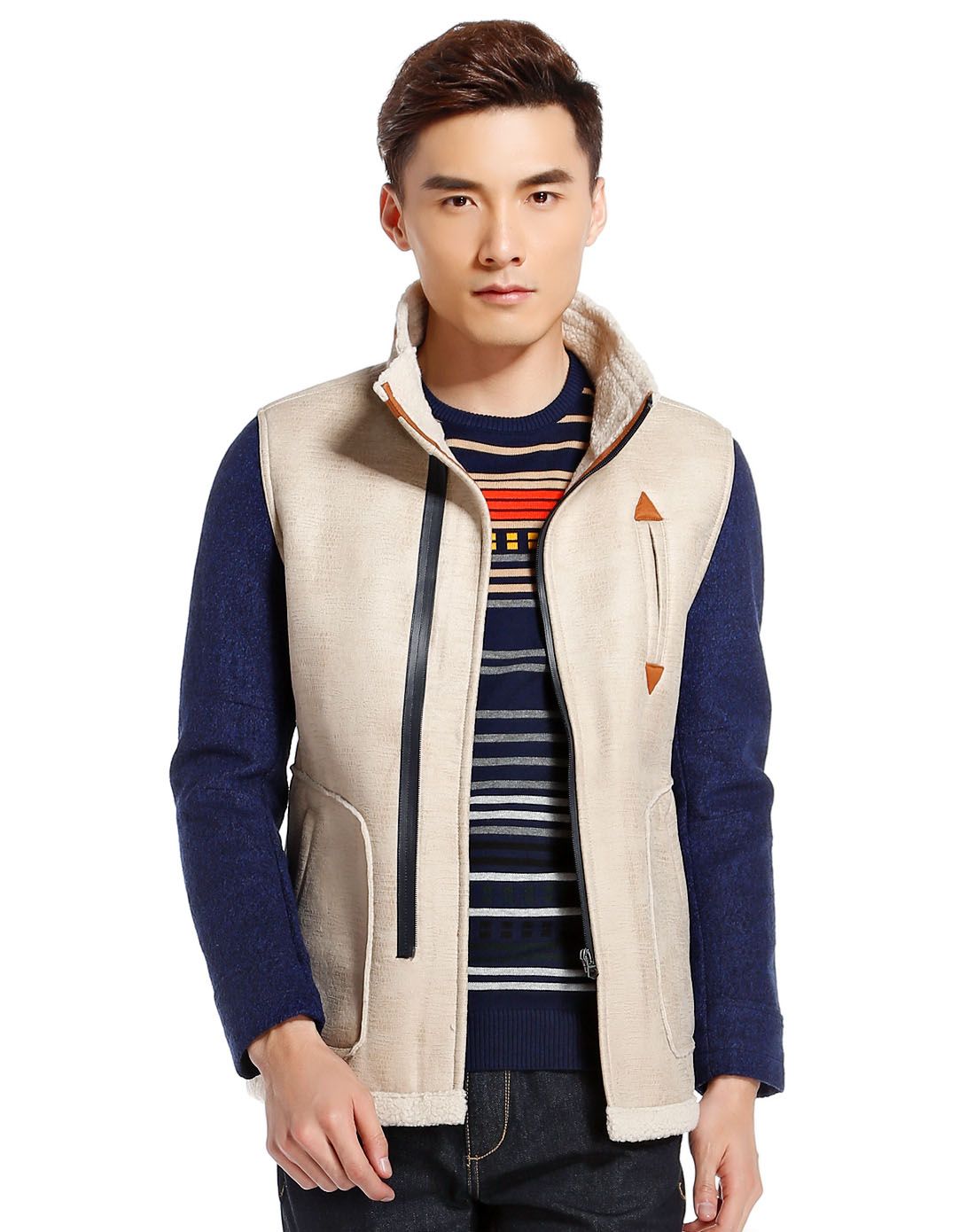 杏色个性立领休闲装