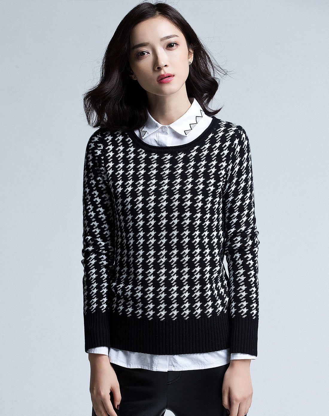 黑色千鸟格复古提花百搭套头毛衫