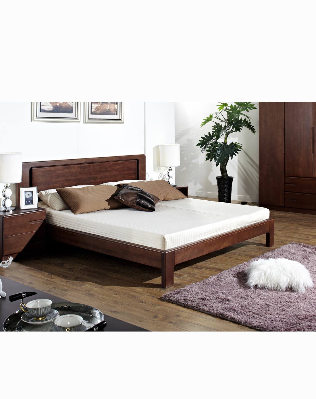 > 华日家居北欧风情全实木1.8米双人床