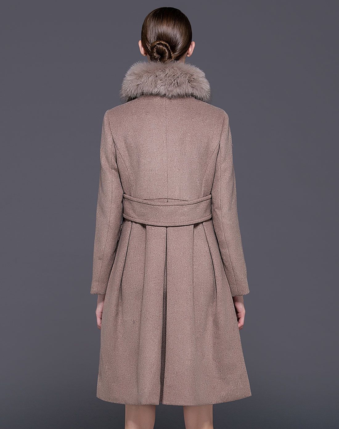 灰肉色长袖优雅时尚大衣外套