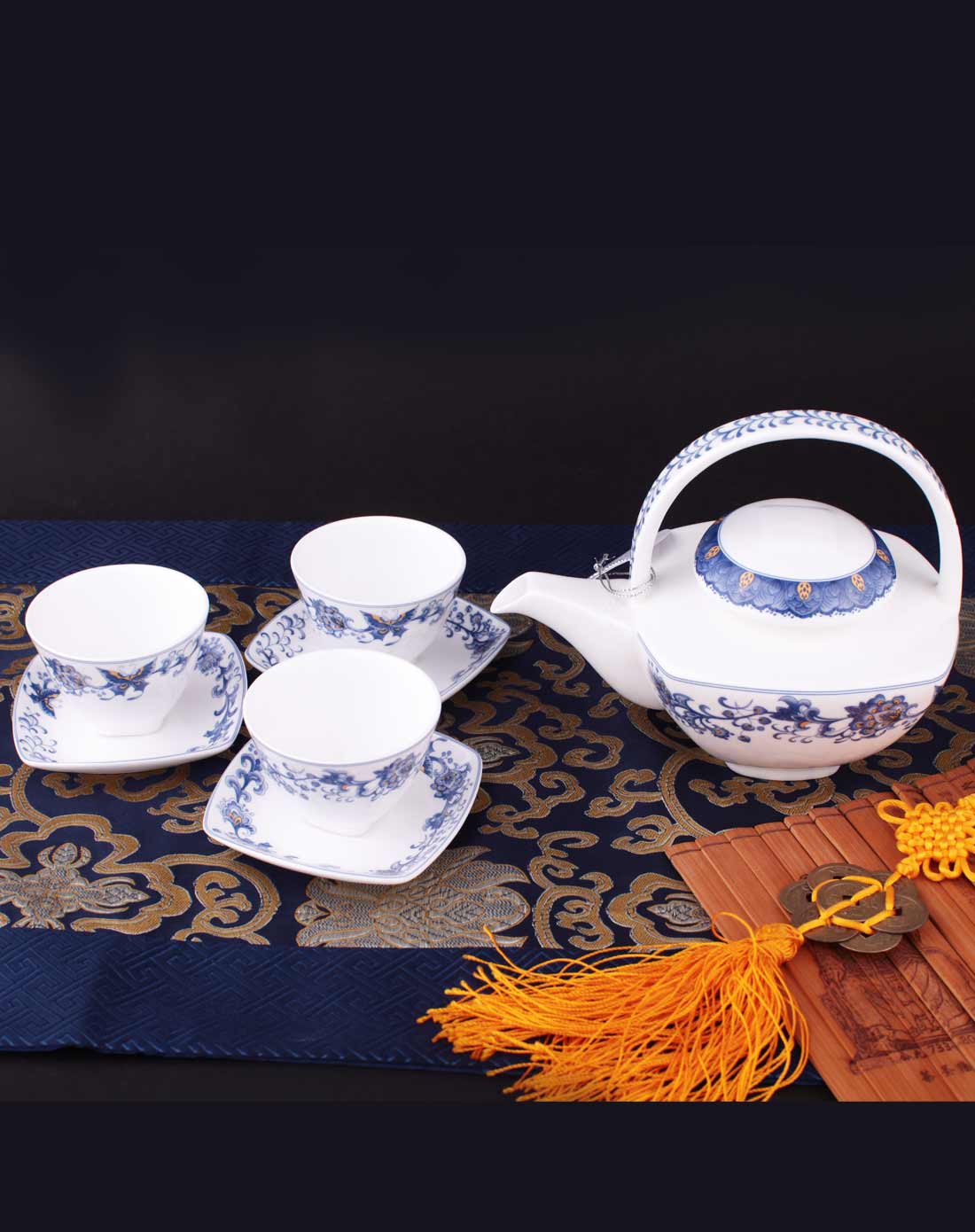 富贵花蝶八件套茶具