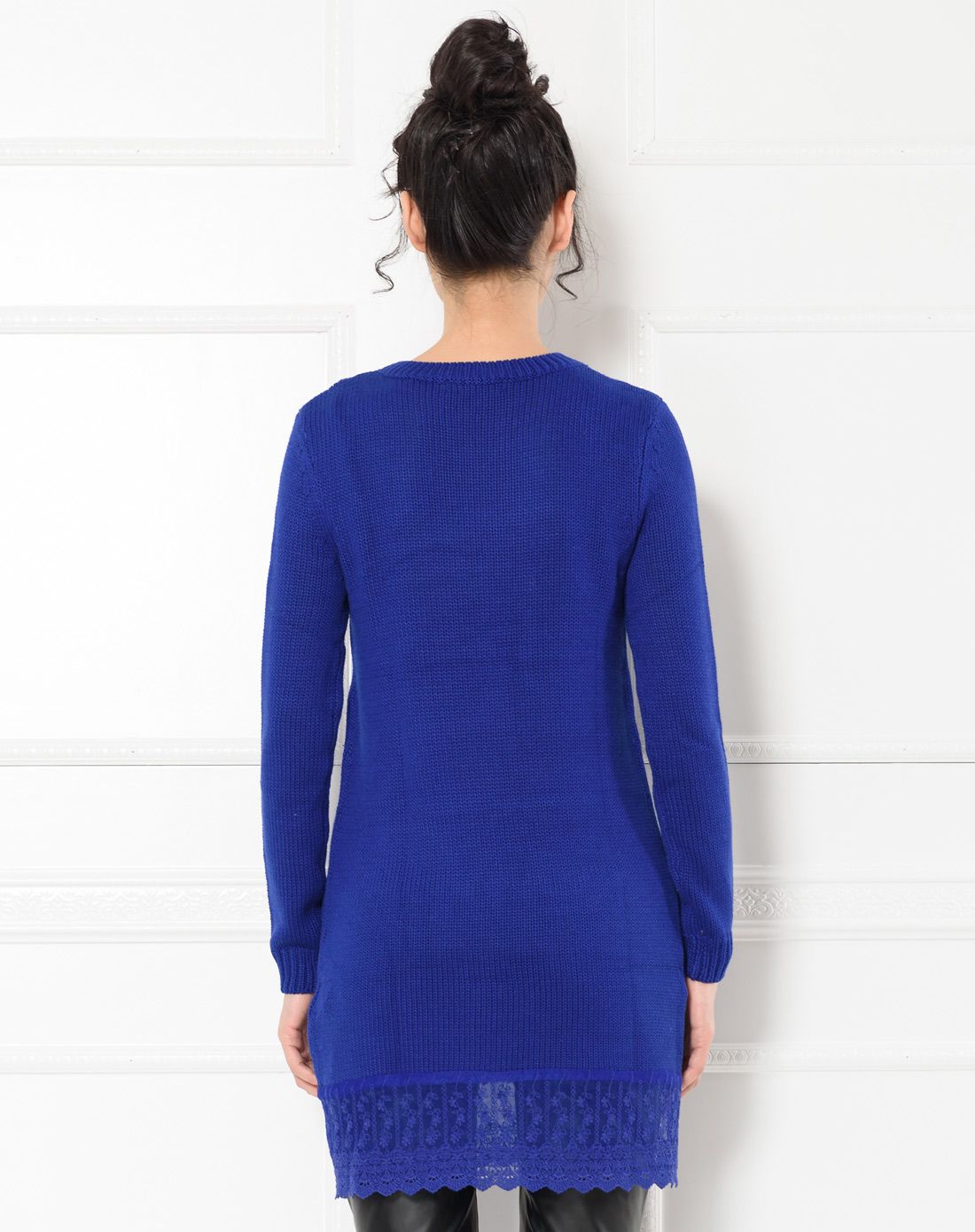 鲜兰色时尚可爱中长款毛衣